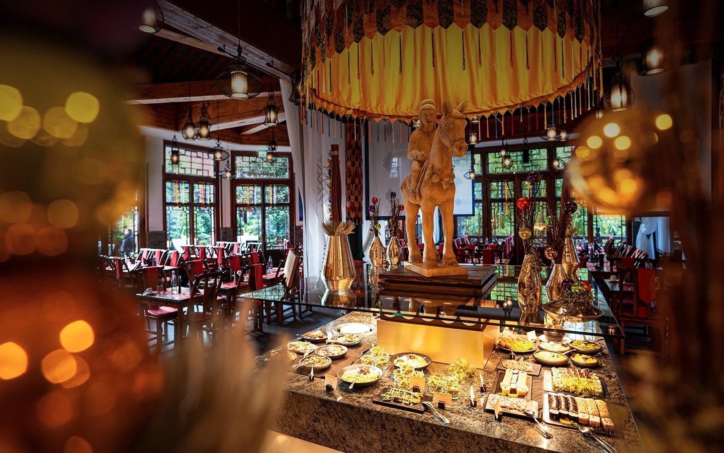 gap-winter-restaurant-bamboo_01.jpg
