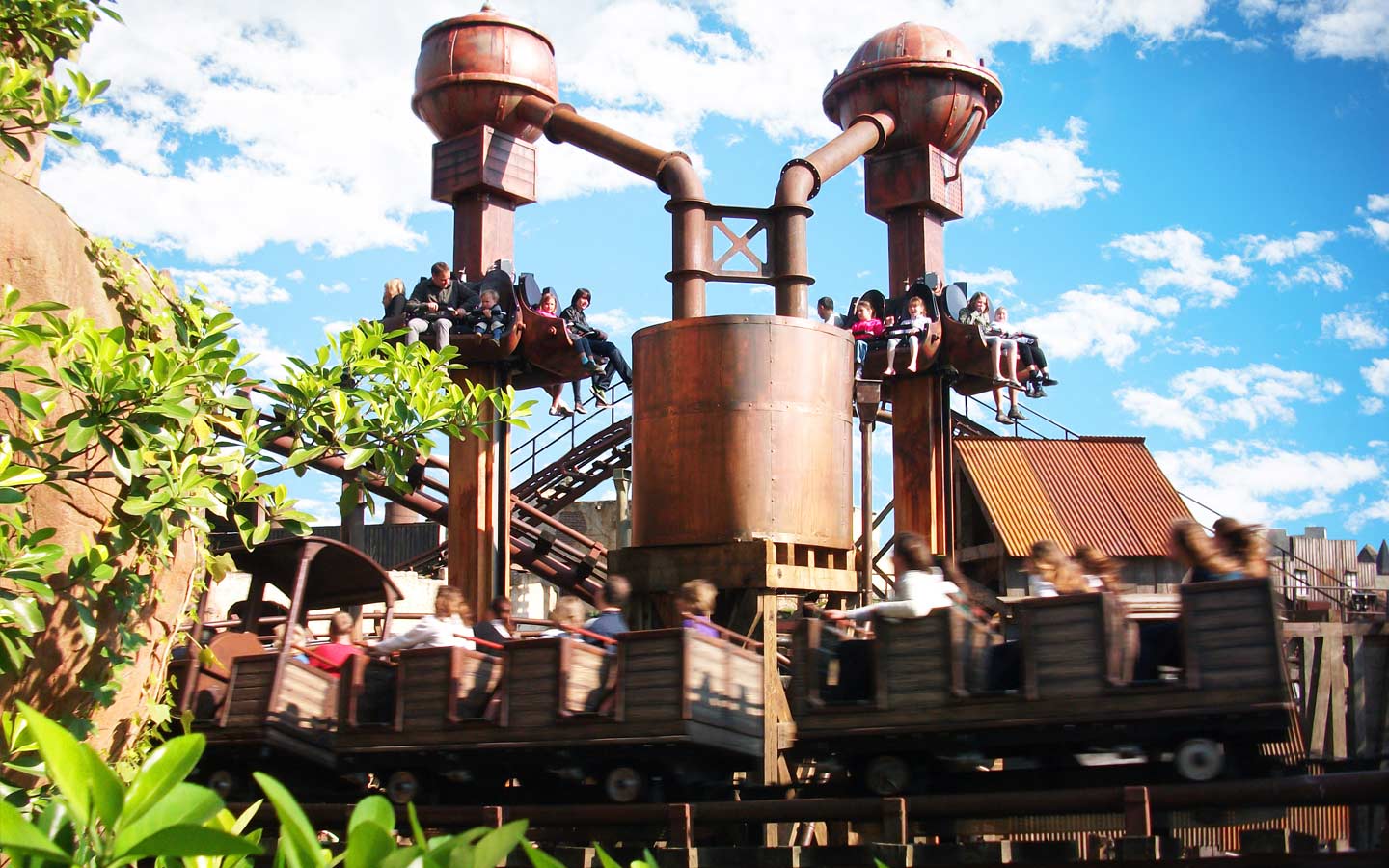 Phantasialand Familien-Freifalltürme Tikal Achterbahn Colorade Adventure